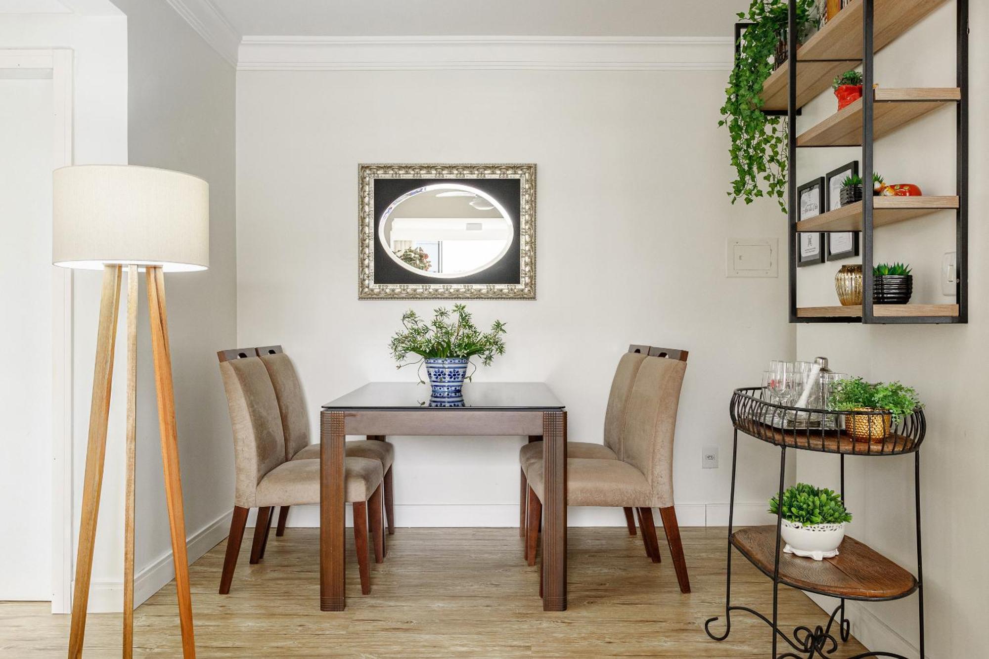 Ape Da Cris - Centro Bc , 5min Da - Ideal Casais , Com Garagem Apartamento *
