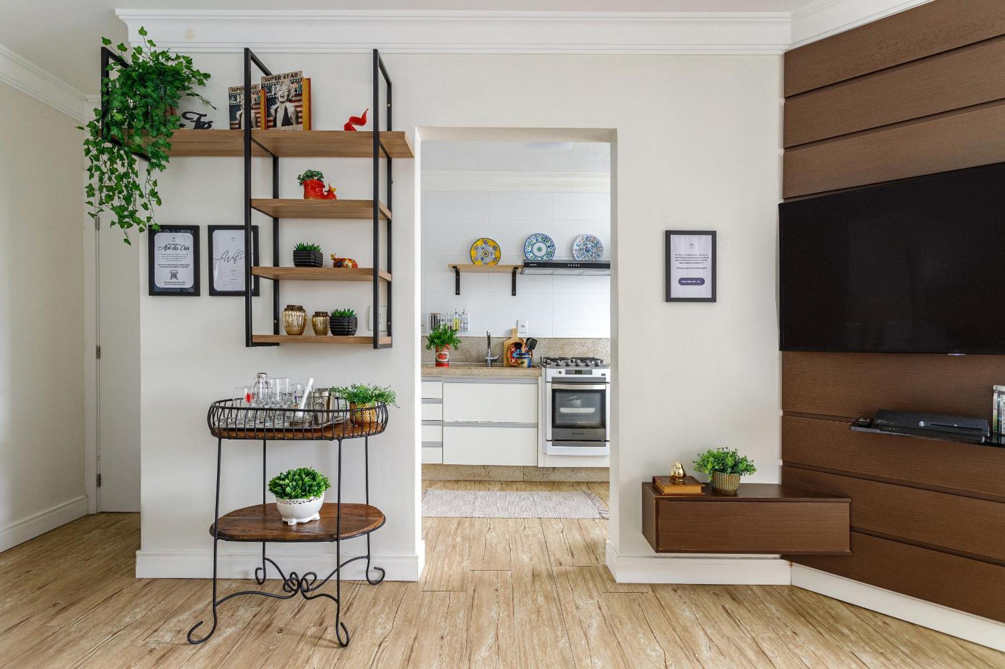 Ape Da Cris - Centro Bc , 5min Da - Ideal Casais , Com Garagem Apartamento