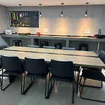 Ape Da Cris - Centro Bc , 5Min Da Praia - Ideal Para Casais , Com Garagem